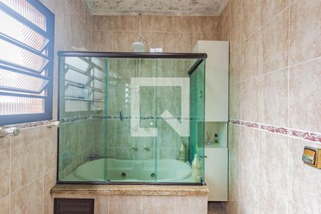 Casa à venda com 390m², 4 quartos e 4 vagas Casa à venda com 390m², 4 quartos e 4 vagasBanheiro da Suíte 3