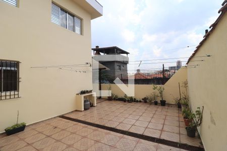 Casa à venda com 176m², 3 quartos e 2 vagasQuintal