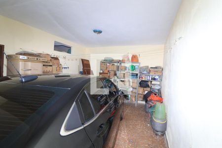 Casa à venda com 176m², 3 quartos e 2 vagasGaragem