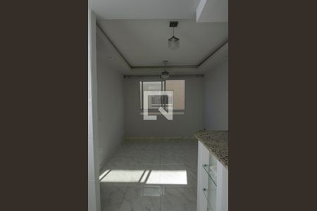 Sala de apartamento para alugar com 2 quartos, 45m² em Recreio dos Bandeirantes, Rio de Janeiro