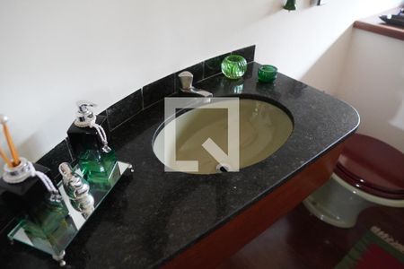 Casa à venda com 572m², 6 quartos e 4 vagasLavabo 1