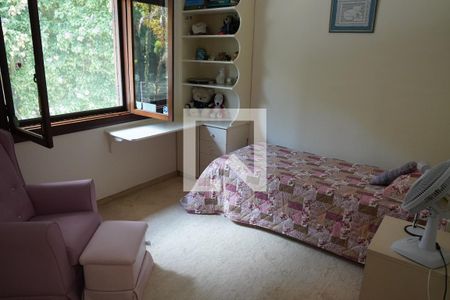 Casa à venda com 572m², 6 quartos e 4 vagasQuarto 4