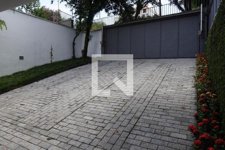 Casa à venda com 572m², 6 quartos e 4 vagasGaragem