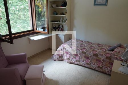 Casa à venda com 572m², 6 quartos e 4 vagasQuarto 4