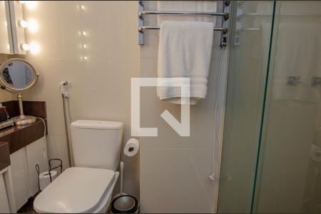 Apartamento à venda com 230m², 3 quartos e 2 vagasBanheiro Quarto