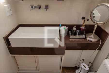 Apartamento à venda com 230m², 3 quartos e 2 vagasBanheiro Quarto