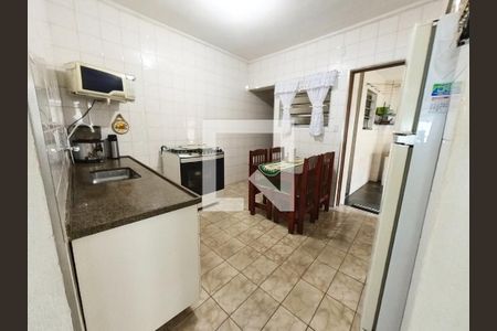 Casa à venda com 90m², 2 quartos e 2 vagasCozinha