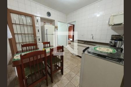 Casa à venda com 90m², 2 quartos e 2 vagasCozinha