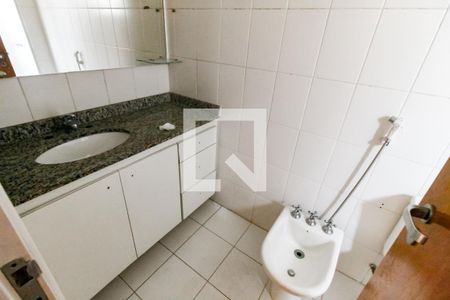 Apartamento à venda com 104m², 3 quartos e 2 vagasBanheiro da Suíte