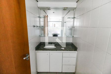 Apartamento à venda com 104m², 3 quartos e 2 vagasBanheiro da Suíte