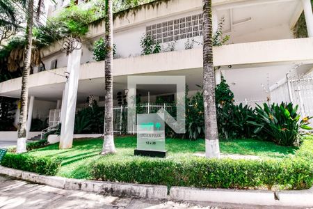 Apartamento à venda com 104m², 3 quartos e 2 vagasFachada