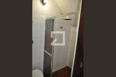 Casa à venda com 350m², 3 quartos e 4 vagasBanheiro