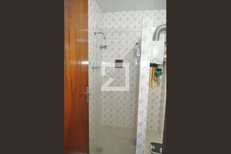 Casa à venda com 350m², 3 quartos e 4 vagasBanheiro Quarto casa 2