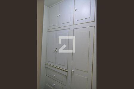 Casa à venda com 350m², 3 quartos e 4 vagasQuarto - Anexo