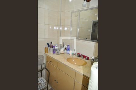 Casa à venda com 350m², 3 quartos e 4 vagasBanheiro  2°Andar