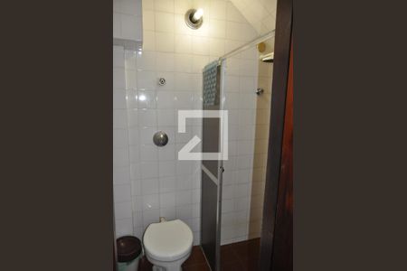 Casa à venda com 350m², 3 quartos e 4 vagasBanheiro