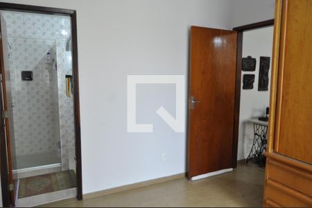 Casa à venda com 350m², 3 quartos e 4 vagasQuarto casa 2