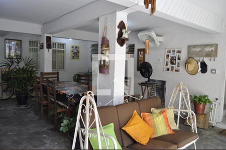 Casa à venda com 350m², 3 quartos e 4 vagasÁrea Gourmet