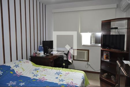 Casa à venda com 350m², 3 quartos e 4 vagasQuarto 3 2° andar