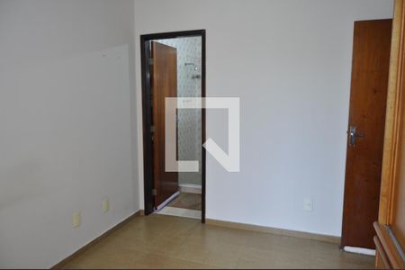 Casa à venda com 350m², 3 quartos e 4 vagasQuarto casa 2