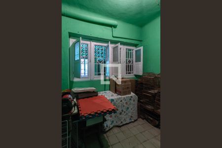 Casa à venda com 368m², 4 quartos e 2 vagasQuarto de Serviço