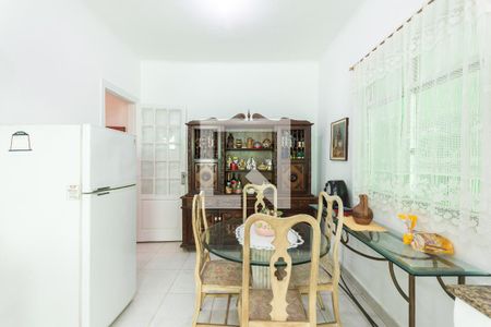 Casa à venda com 368m², 4 quartos e 2 vagasCozinha