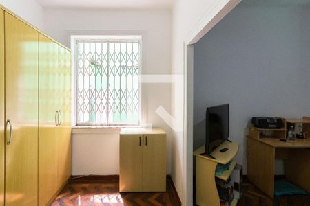 Casa à venda com 368m², 4 quartos e 2 vagasQuarto 2