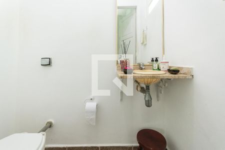 Casa à venda com 368m², 4 quartos e 2 vagasLavabo