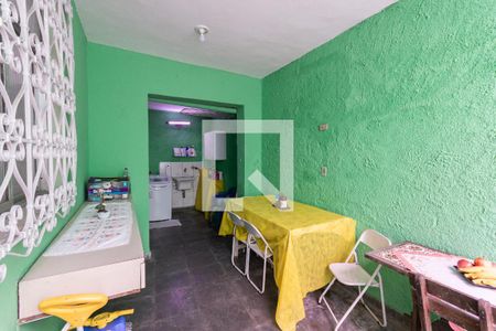 Casa à venda com 368m², 4 quartos e 2 vagasÁrea externa