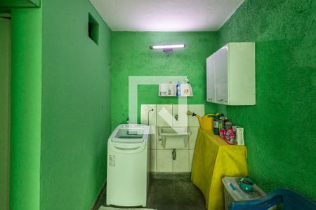 Casa à venda com 368m², 4 quartos e 2 vagasLavanderia