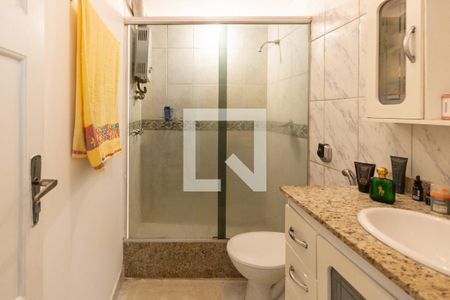 Casa à venda com 368m², 4 quartos e 2 vagasBanheiro (segundo andar)