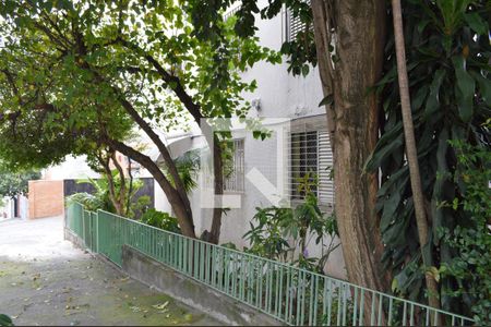 Apartamento para alugar com 90m², 2 quartos e 1 vagaFachada