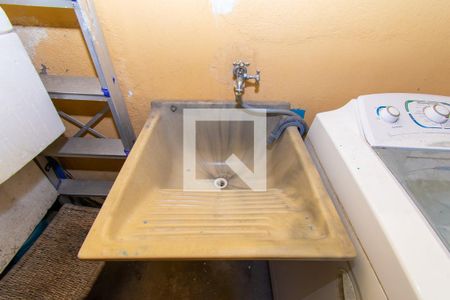 Casa à venda com 144m², 2 quartos e 2 vagas Casa à venda com 144m², 2 quartos e 2 vagasÁrea de serviço