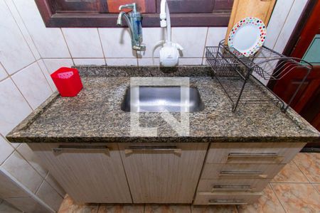 Casa à venda com 144m², 2 quartos e 2 vagas Casa à venda com 144m², 2 quartos e 2 vagasCozinha