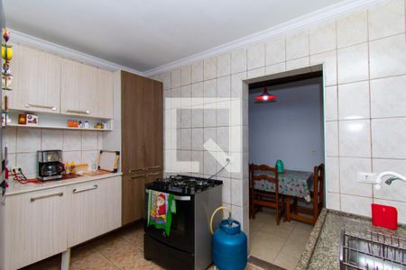 Casa à venda com 144m², 2 quartos e 2 vagas Casa à venda com 144m², 2 quartos e 2 vagasCozinha