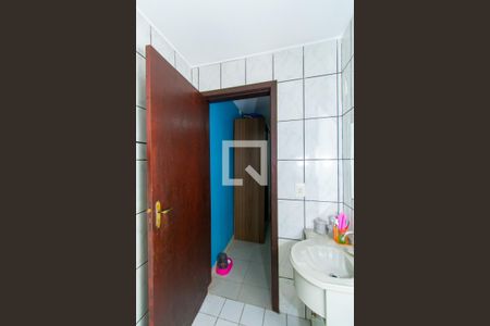 Casa à venda com 144m², 2 quartos e 2 vagas Casa à venda com 144m², 2 quartos e 2 vagasBanheiro da Suíte