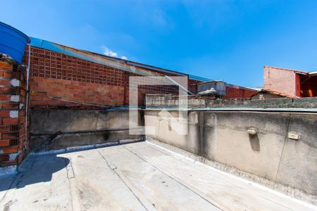 Casa à venda com 144m², 2 quartos e 2 vagas Casa à venda com 144m², 2 quartos e 2 vagasQuintal