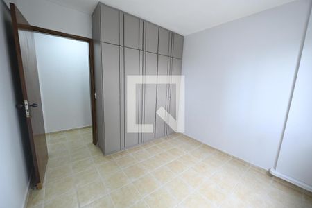 Apartamento para alugar com 102m², 3 quartos e 2 vagasQuarto 2