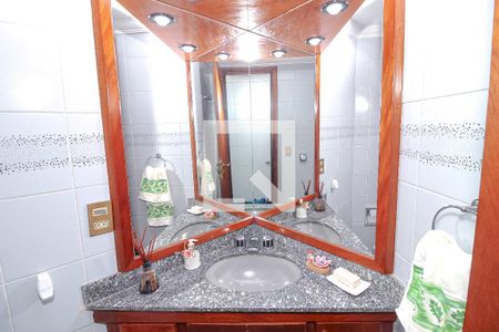 Apartamento para alugar com 420m², 4 quartos e 3 vagas Apartamento para alugar com 420m², 4 quartos e 3 vagasBanheiro 3