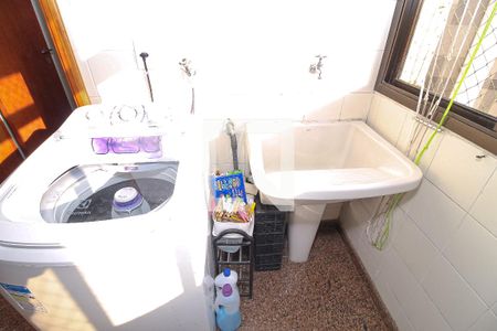 Apartamento para alugar com 420m², 4 quartos e 3 vagas Apartamento para alugar com 420m², 4 quartos e 3 vagasÁrea de Serviço