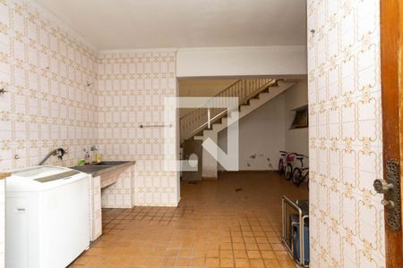 Casa à venda com 530m², 5 quartos e 5 vagas Casa à venda com 530m², 5 quartos e 5 vagasÁrea de Serviço