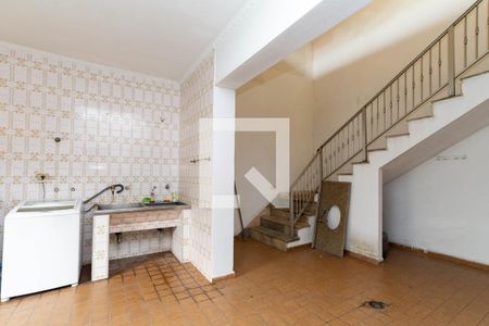 Casa à venda com 530m², 5 quartos e 5 vagas Casa à venda com 530m², 5 quartos e 5 vagasÁrea de Serviço