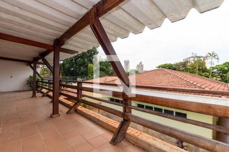 Casa à venda com 530m², 5 quartos e 5 vagas Casa à venda com 530m², 5 quartos e 5 vagasCobertura