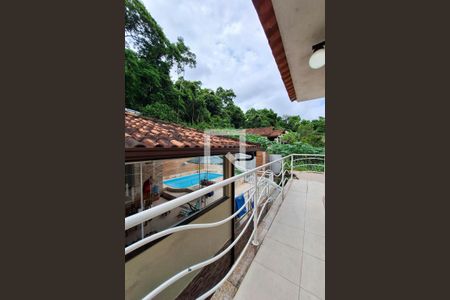 Casa à venda com 160m², 4 quartos e 3 vagas Casa à venda com 160m², 4 quartos e 3 vagasvaranda do Quarto 1
