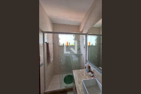 Casa à venda com 160m², 4 quartos e 3 vagas Casa à venda com 160m², 4 quartos e 3 vagasBanheiro da Suíte 1