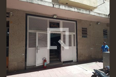 Apartamento à venda com 29m², 1 quarto e sem vaga Apartamento à venda com 29m², 1 quarto e sem vagaFachada