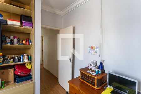 Casa à venda com 600m², 5 quartos e 15 vagas Casa à venda com 600m², 5 quartos e 15 vagasQuarto 4