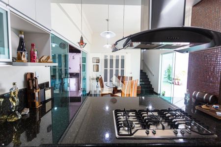Casa à venda com 600m², 5 quartos e 15 vagas Casa à venda com 600m², 5 quartos e 15 vagasEspaço Gourmet