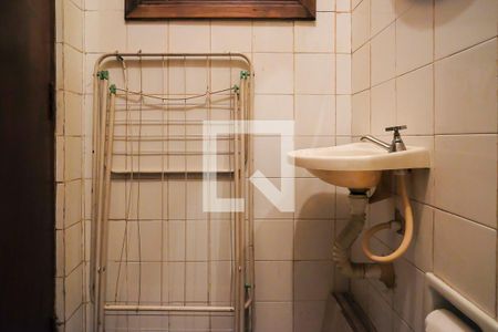 Casa à venda com 149m², 2 quartos e 2 vagasBanheiro Área de Serviço