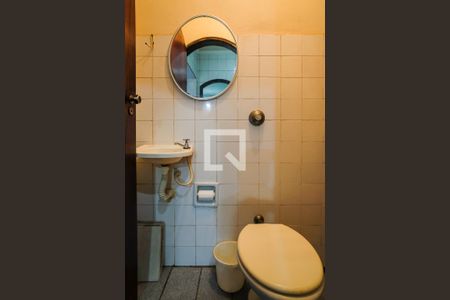 Casa à venda com 149m², 2 quartos e 2 vagasBanheiro Área de Serviço